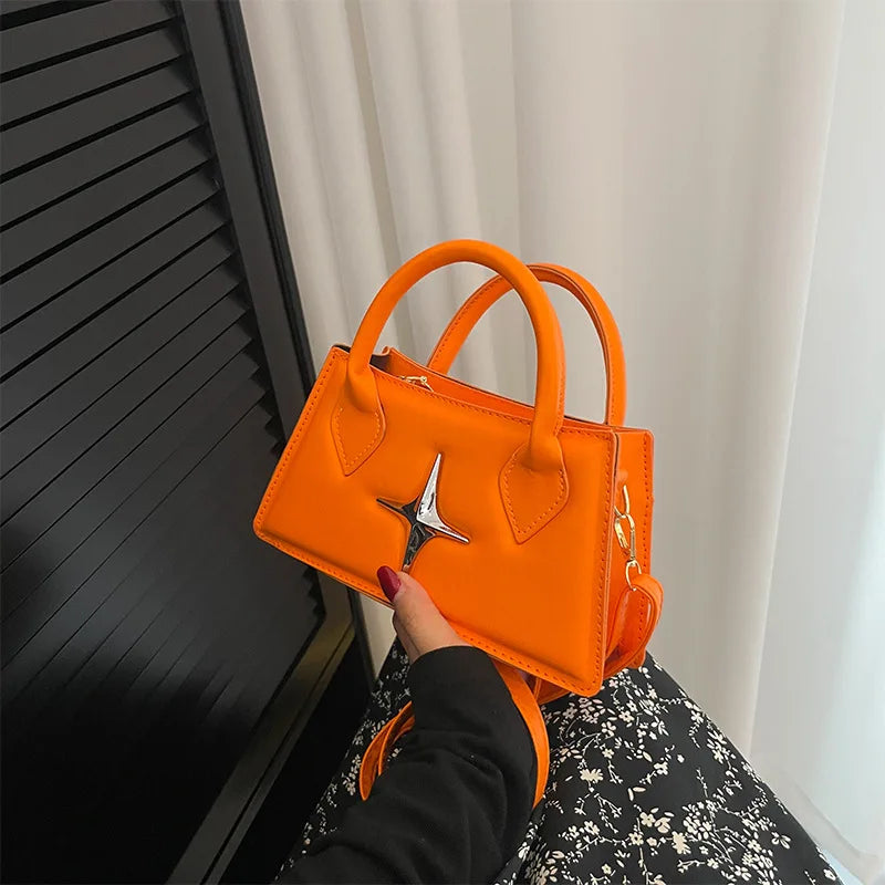 شنطة جلد أنيقة للنساء - Designer Purse Girls Fashion Trends Cust
