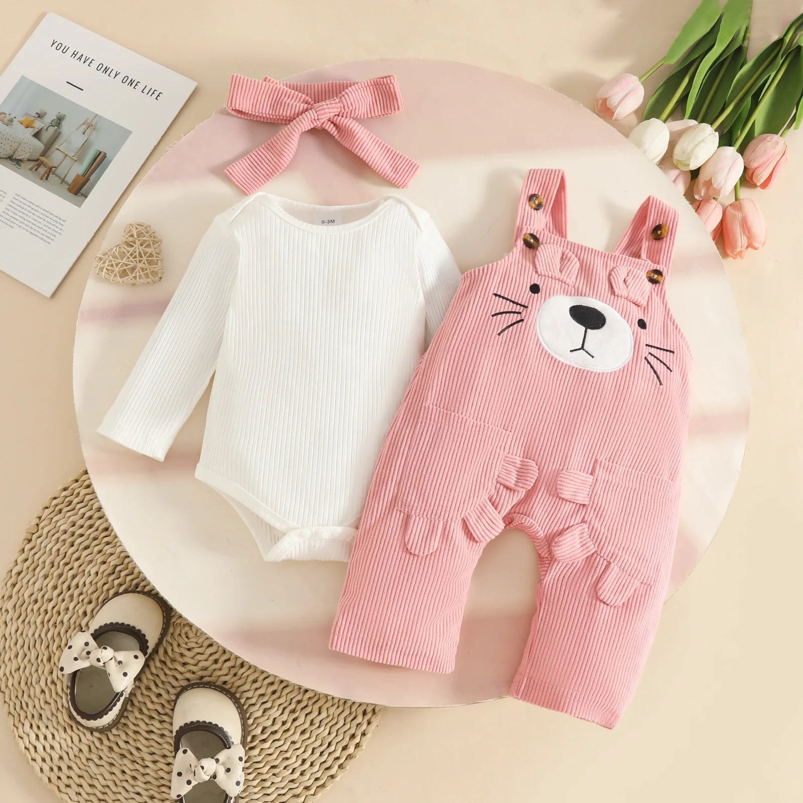 baby بنات fall شتاء طقم bear corduroy cotton jacket and pants with hackle straps أكمام طويلة 3pcs ins ستايل طقم