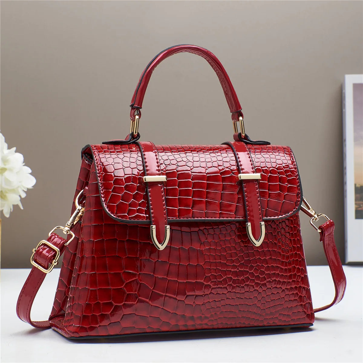 شنطة كتف أنيقة للنساء - 2025 PU Leather Wholesale Ladies Shoulde