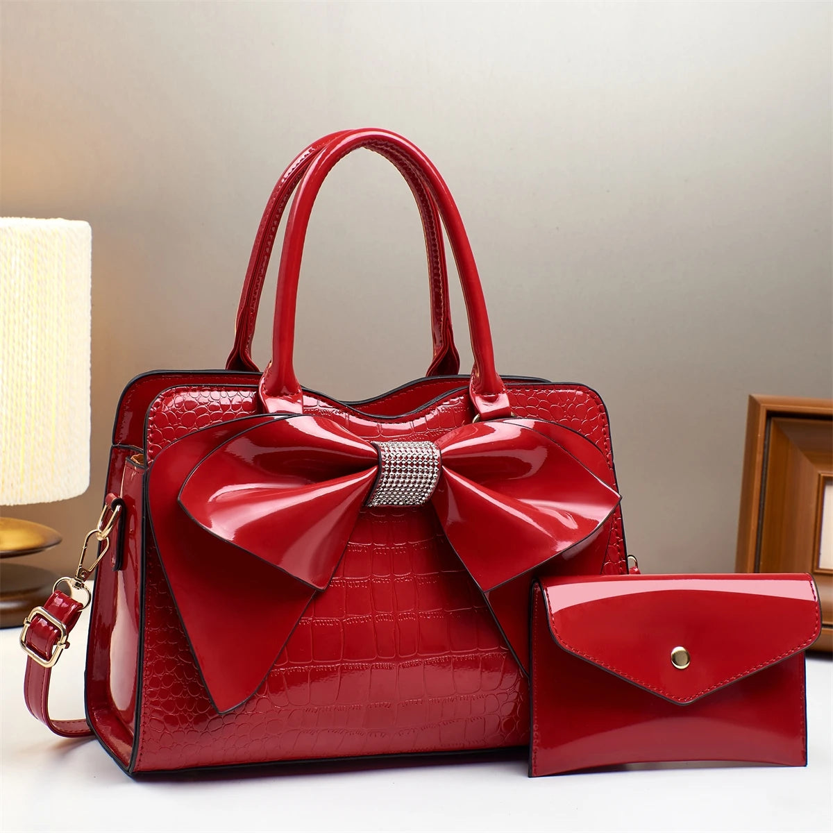 شنطة كتف كلاسيك للنساء - 2025 New Wholesale Luxury Leather Brand