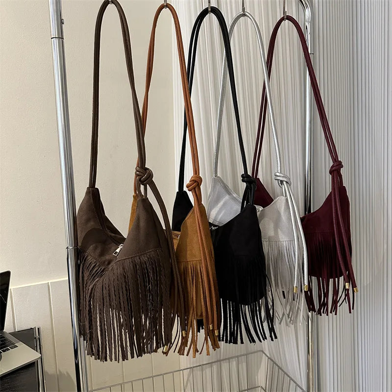 شنطة جلد عملية للنساء - Manufacturers Latest Female Shoulder Bag