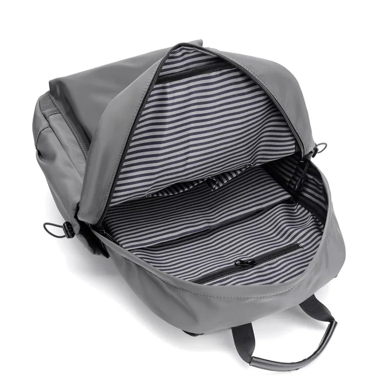 شنطة صغيرة كلاسيك للنساء - Multifunction Smart Backpack for Travell