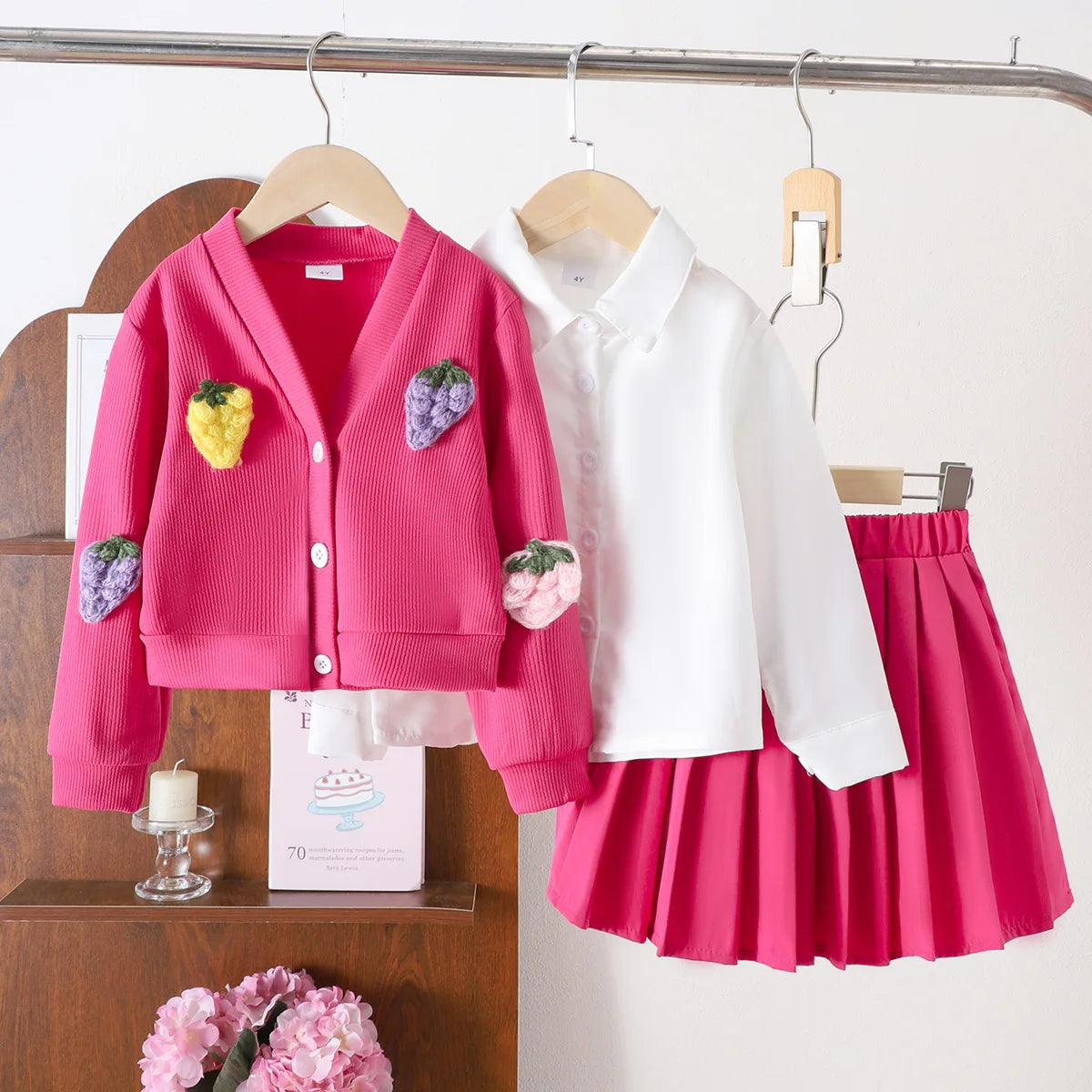 جديد بنات' شتاء بدلة solid color inner shirt knitted jacket بليسيه قصير جيب three piece طقم