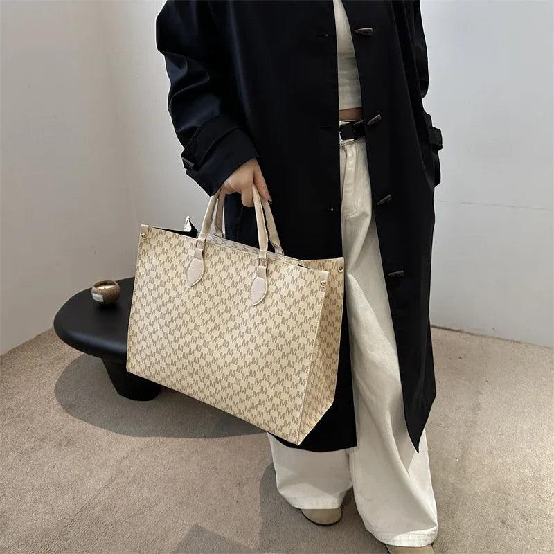 شنطة جلد كلاسيك للنساء - Newest Wholesale Long Strip Fashion Tren