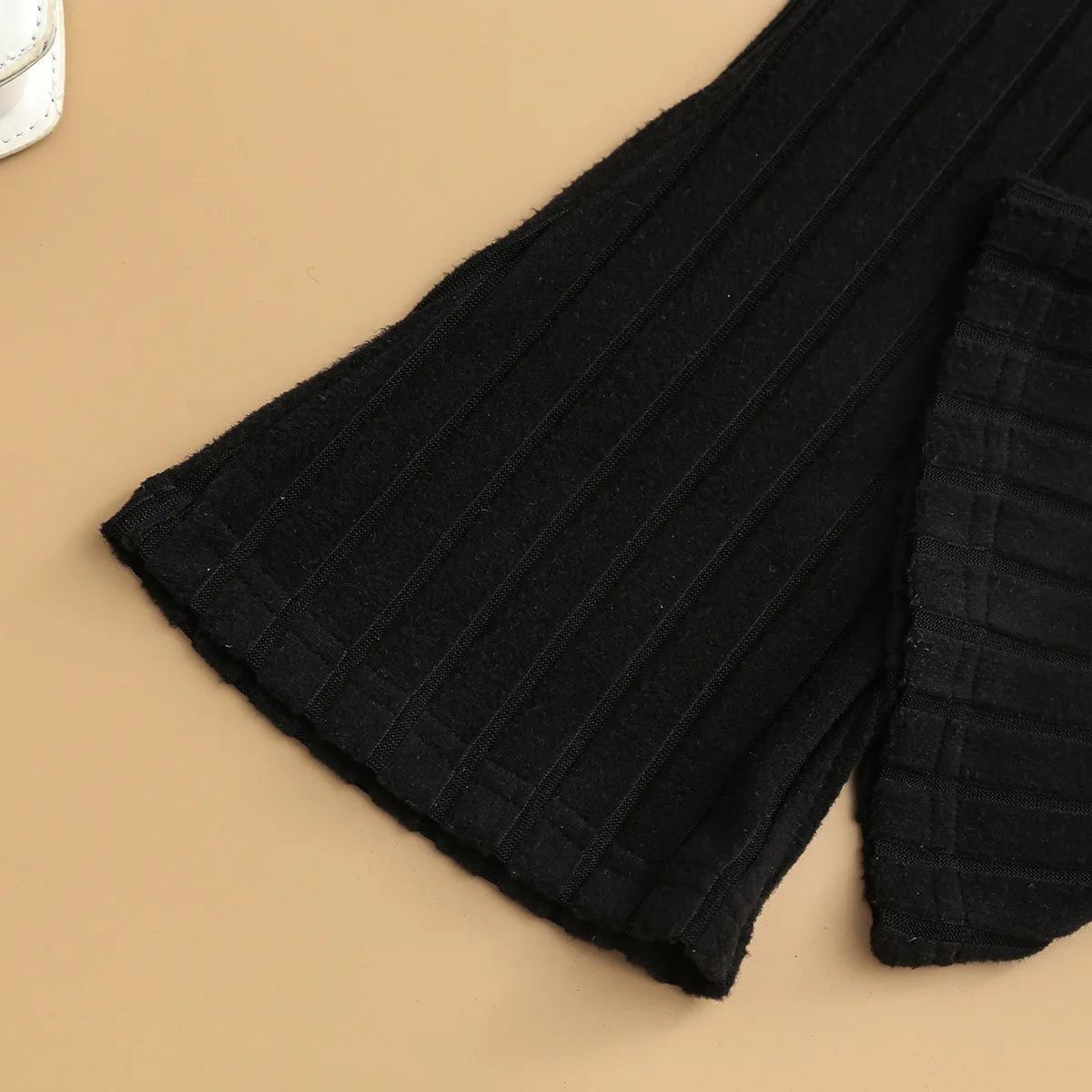 small fragrant wind بنات' كاجوال طقم قطعتين أكمام طويلة knitted jacket فيست with lace spliced shirt pants for foreign trade