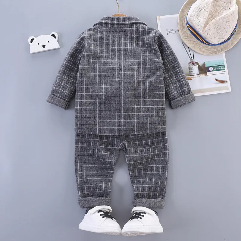 small medium-sized أولاد three-piece بدلة خريف cardigan jacket with bow tie waistcoat and plaid children's clothing طقم