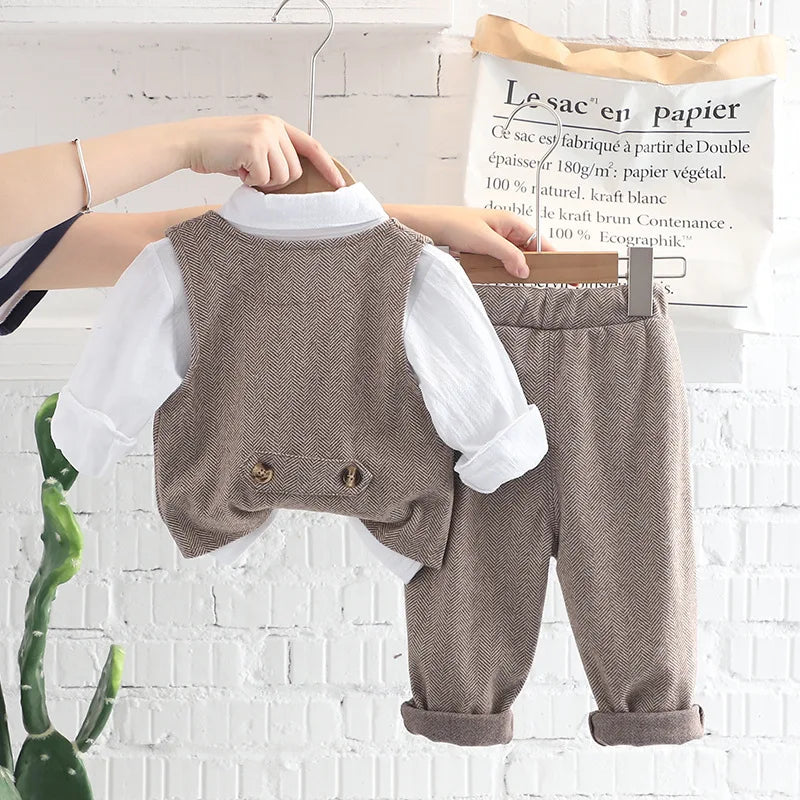 small and medium-sized أولاد' ربيع وخريف handsome baby plaid فيست shirt three piece طقم wholesale
