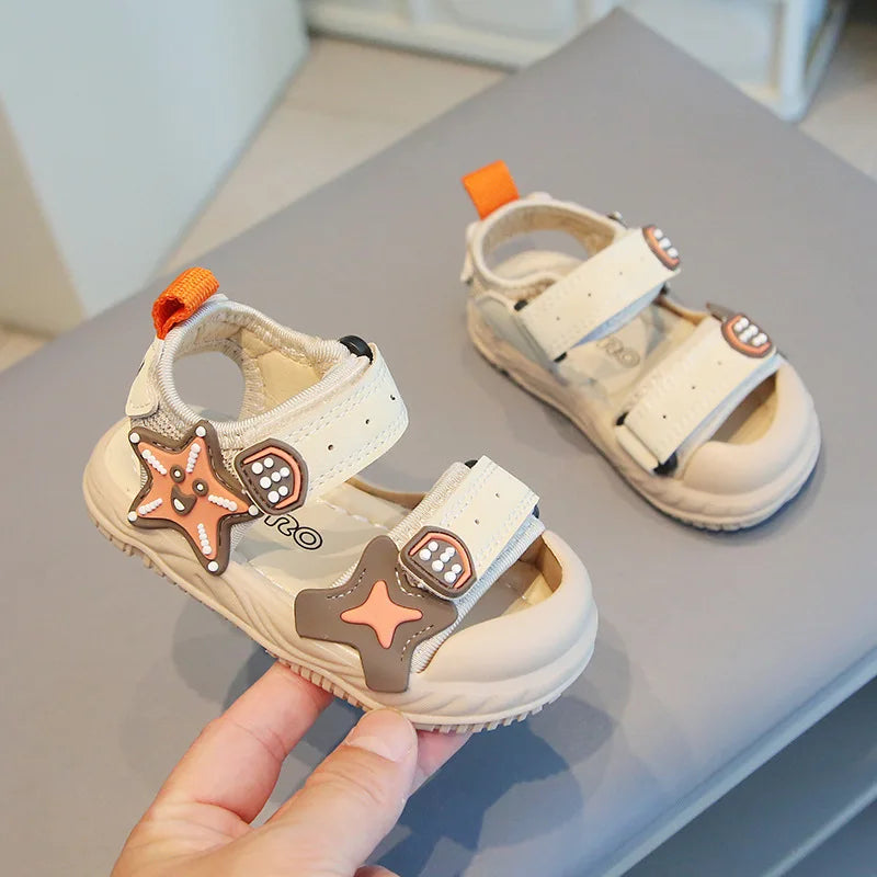 صيف جديد 0-1-2 year old baby sandals for أولاد and بنات ناعم bottom baotou non-slip beach shoes men's and toddler shoes